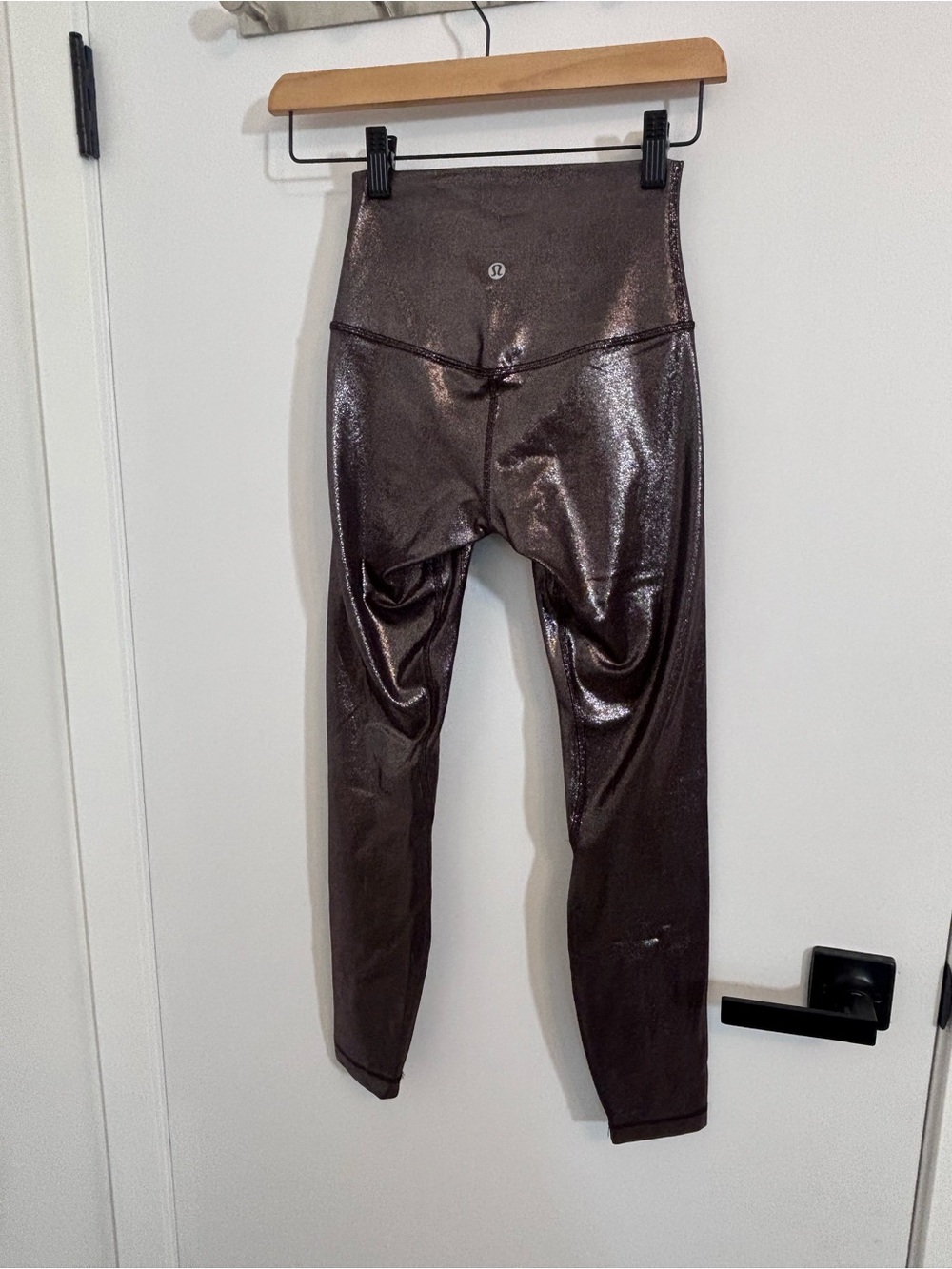 Lululemon Size 2 Align High-Rise Leggings
Radiate Foil Print French Press